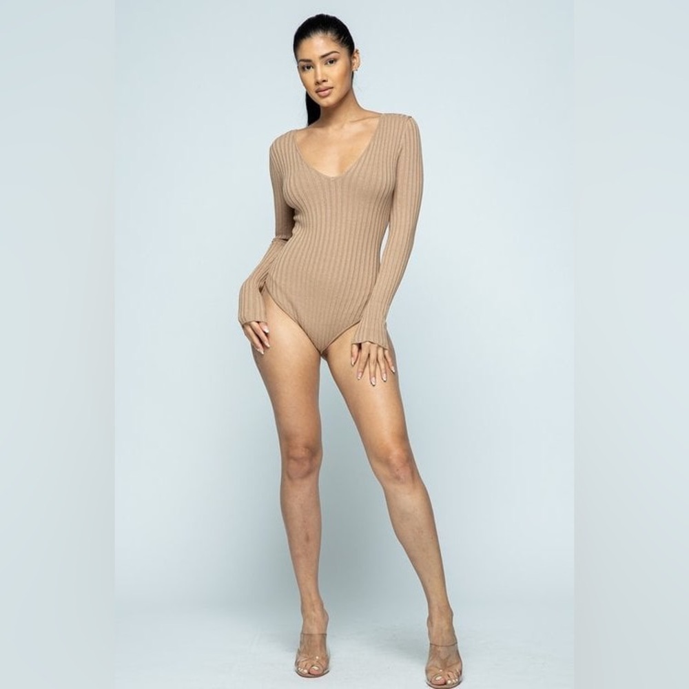 Hera collection bodysuit size small